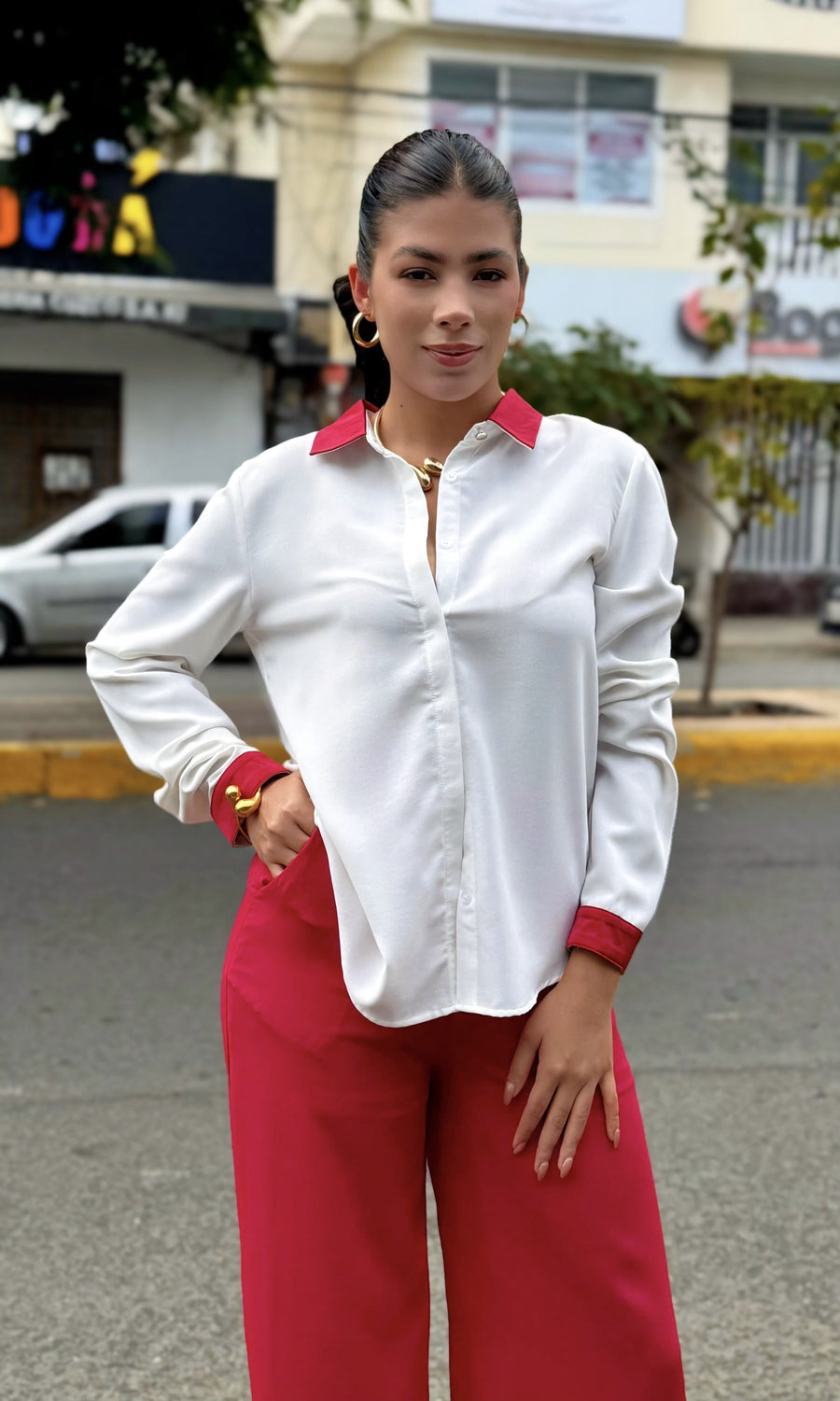Camisa Cuello Contraste Blanco y rojo