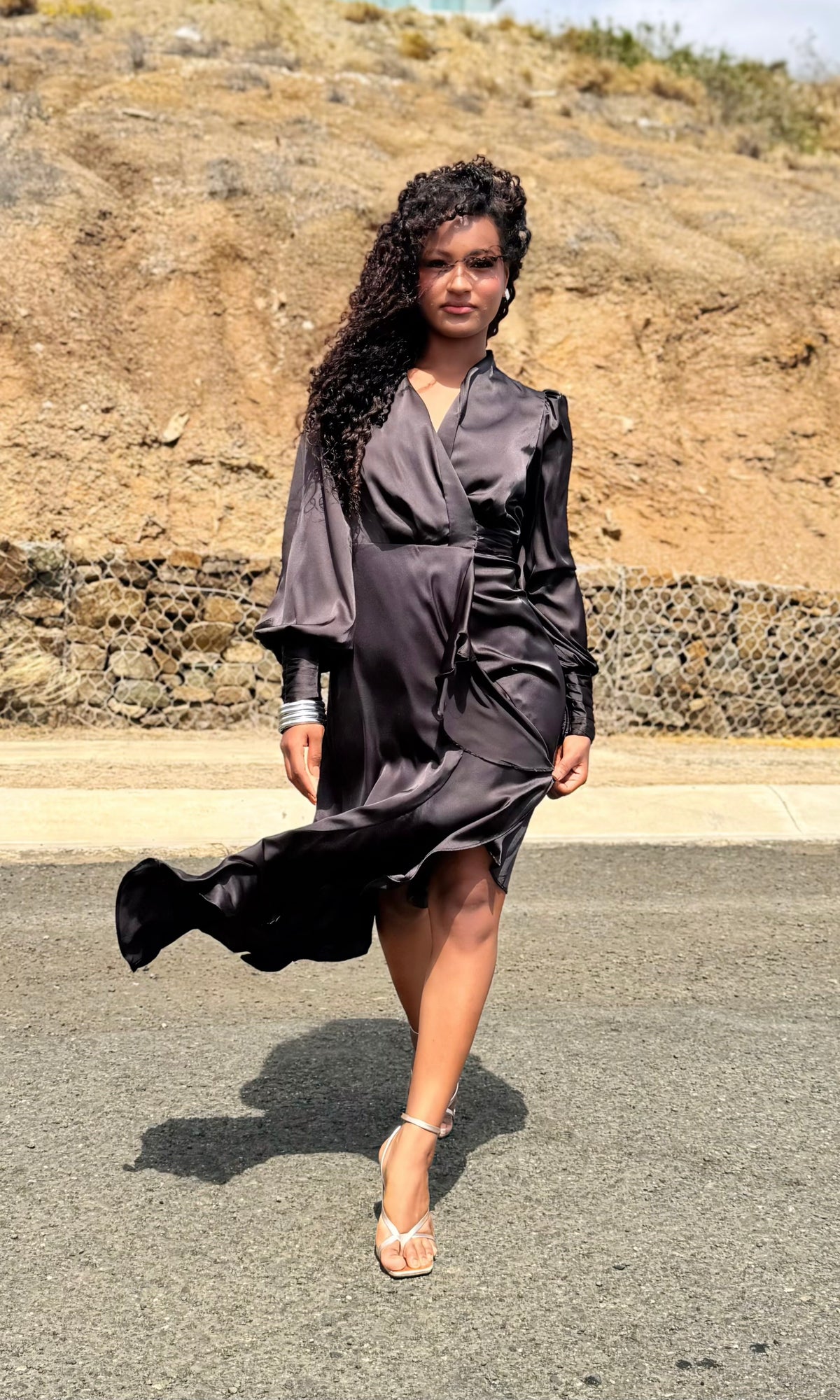 Vestido Midi Cruzado