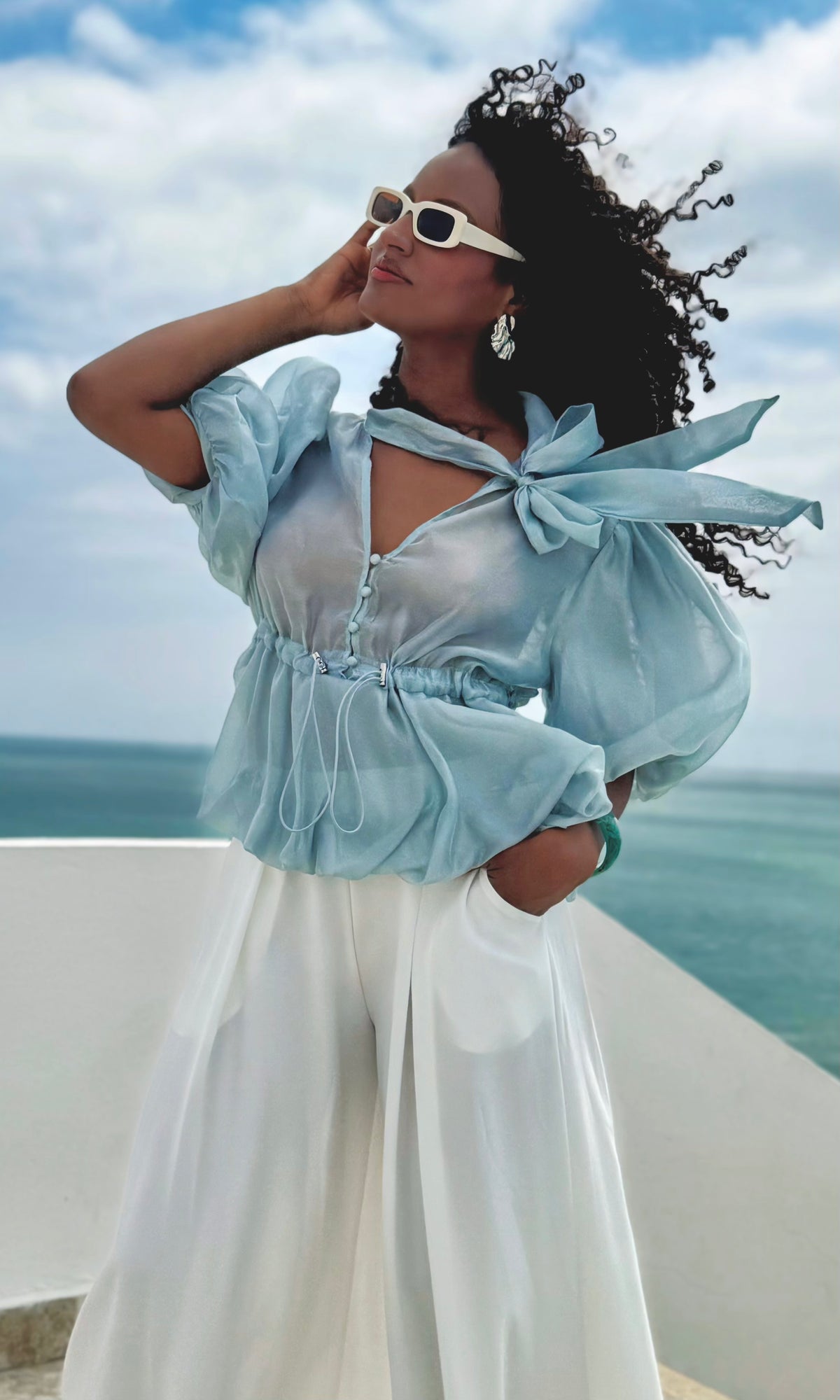 Blusa Lazo Mangas Abullonadas
