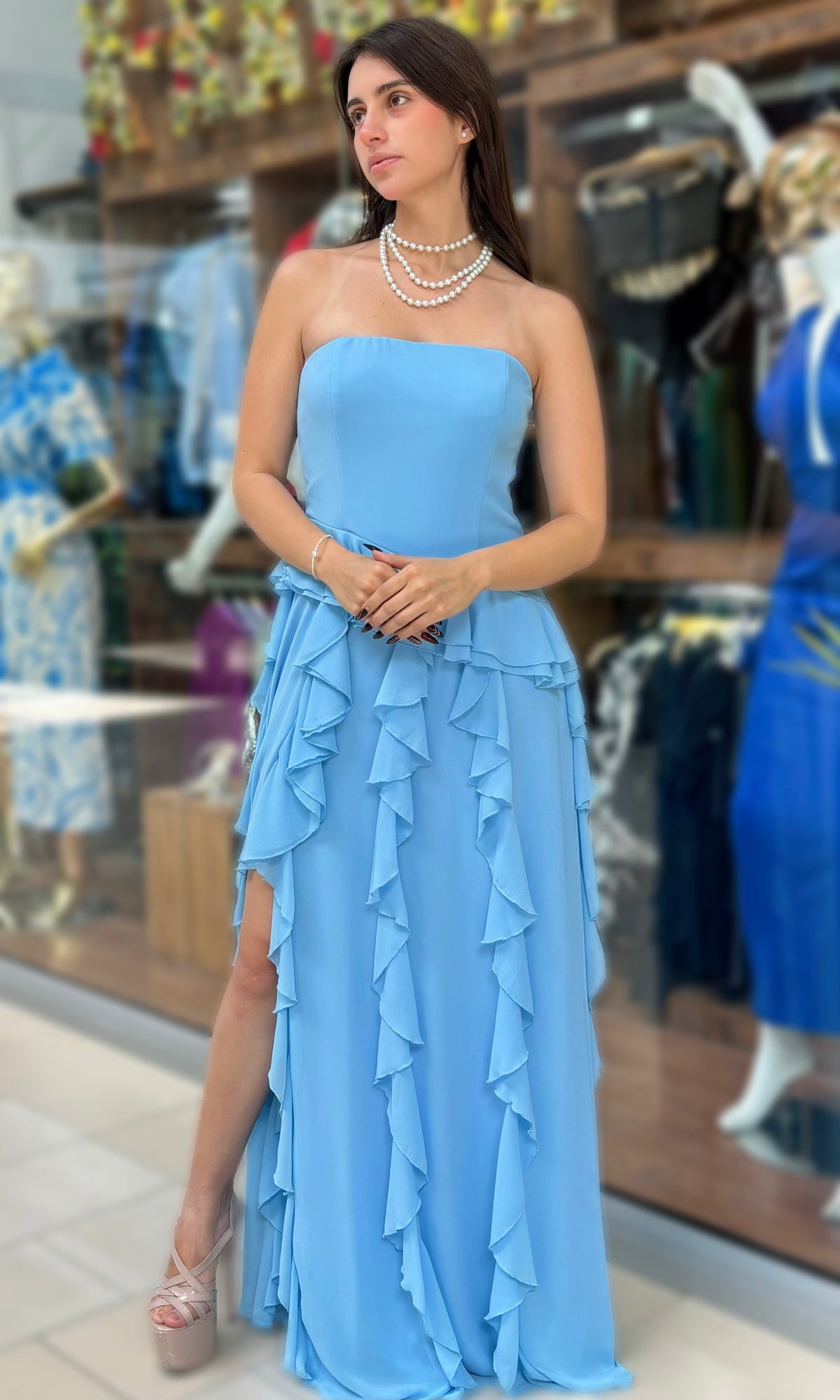 Vestido Strapless Volantes Celeste
