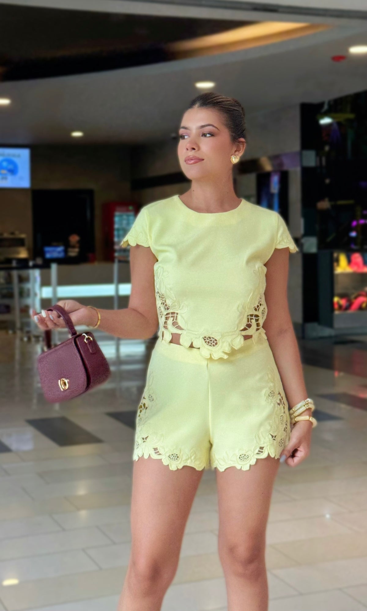 Conjunto Floral :: Amarillo