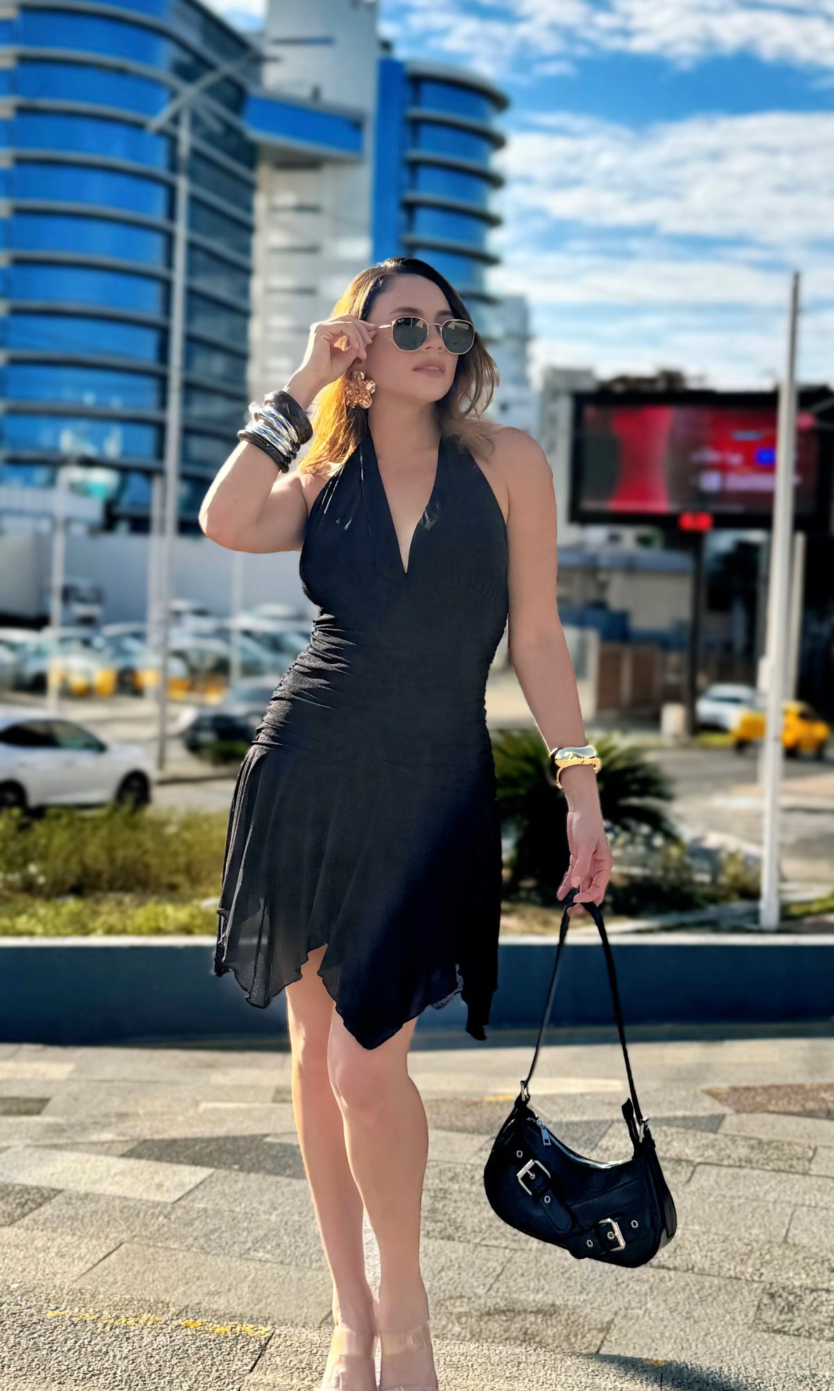 Vestido Corto Halter Drapeado :: Negro