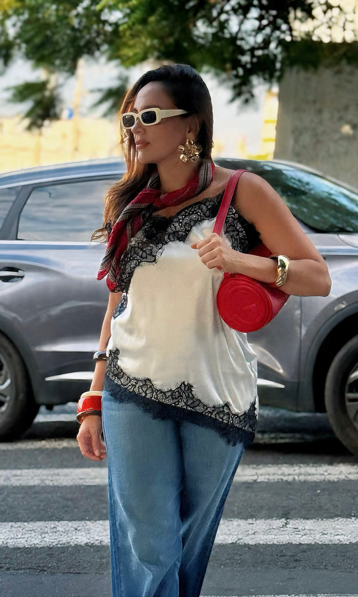 Blusa Satén y Encaje Crema