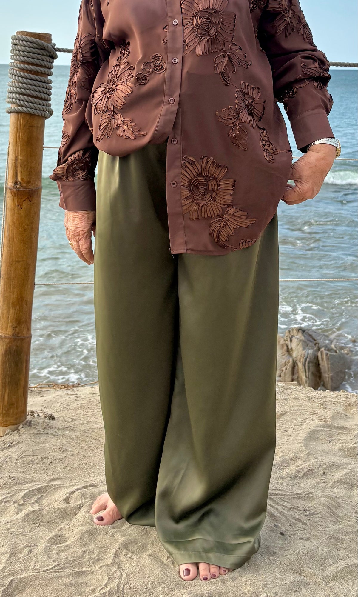 Pantalón de Pliegues Pierna Ancha