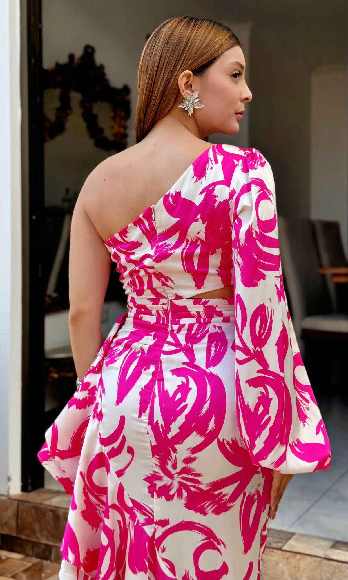 Vestido Largo Un Hombro con Volante