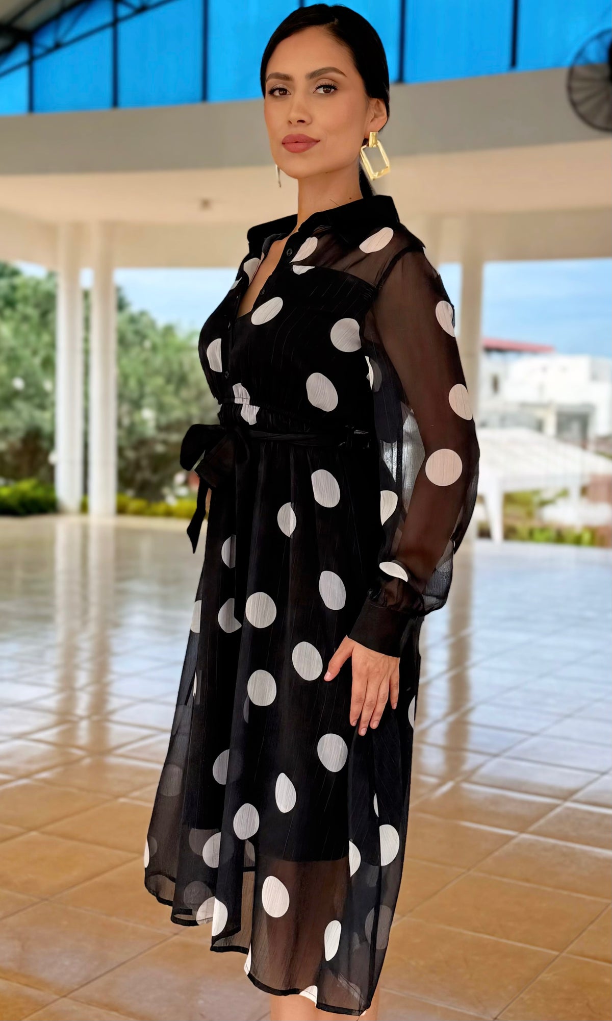 Vestido Midi Lunares