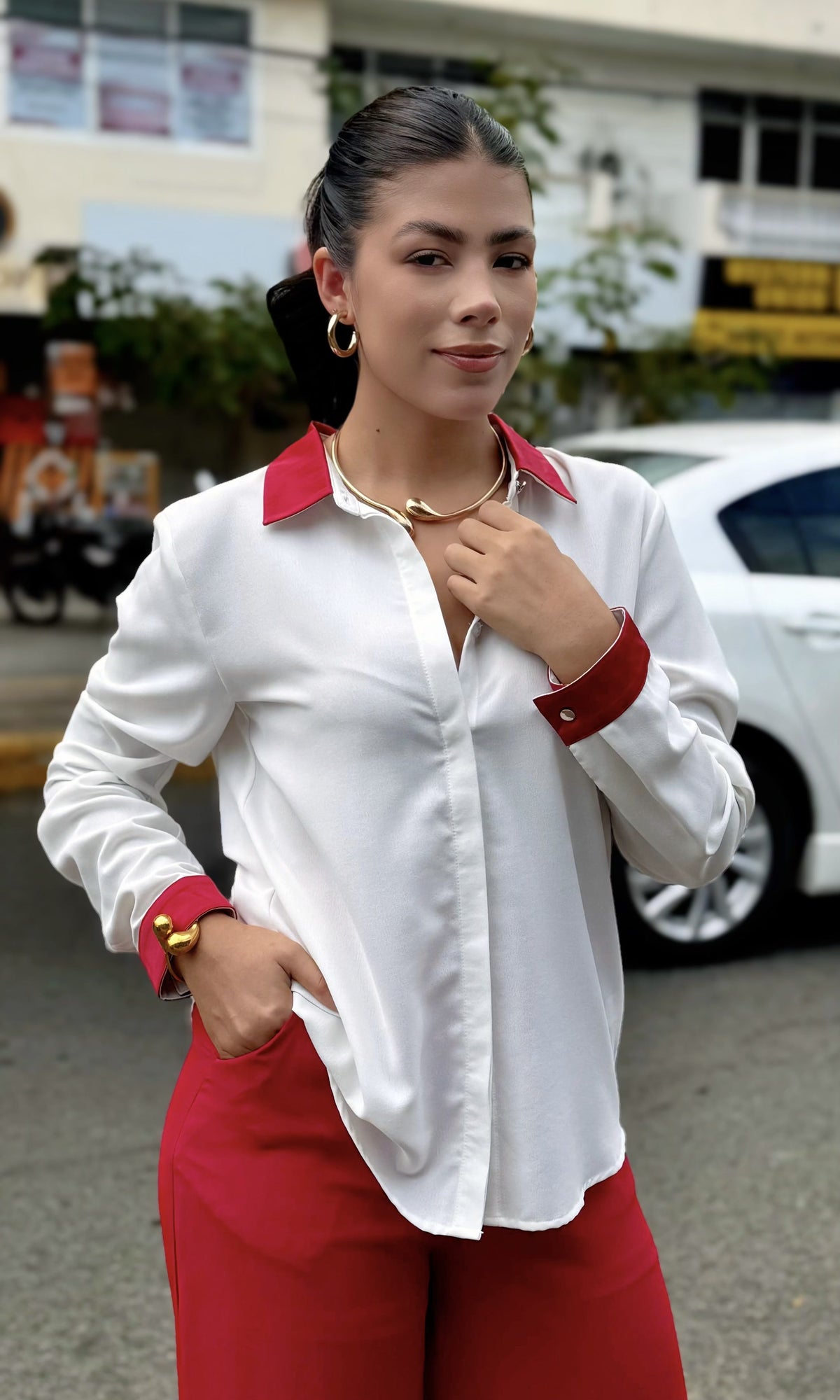 Camisa Cuello Contraste Blanco y rojo