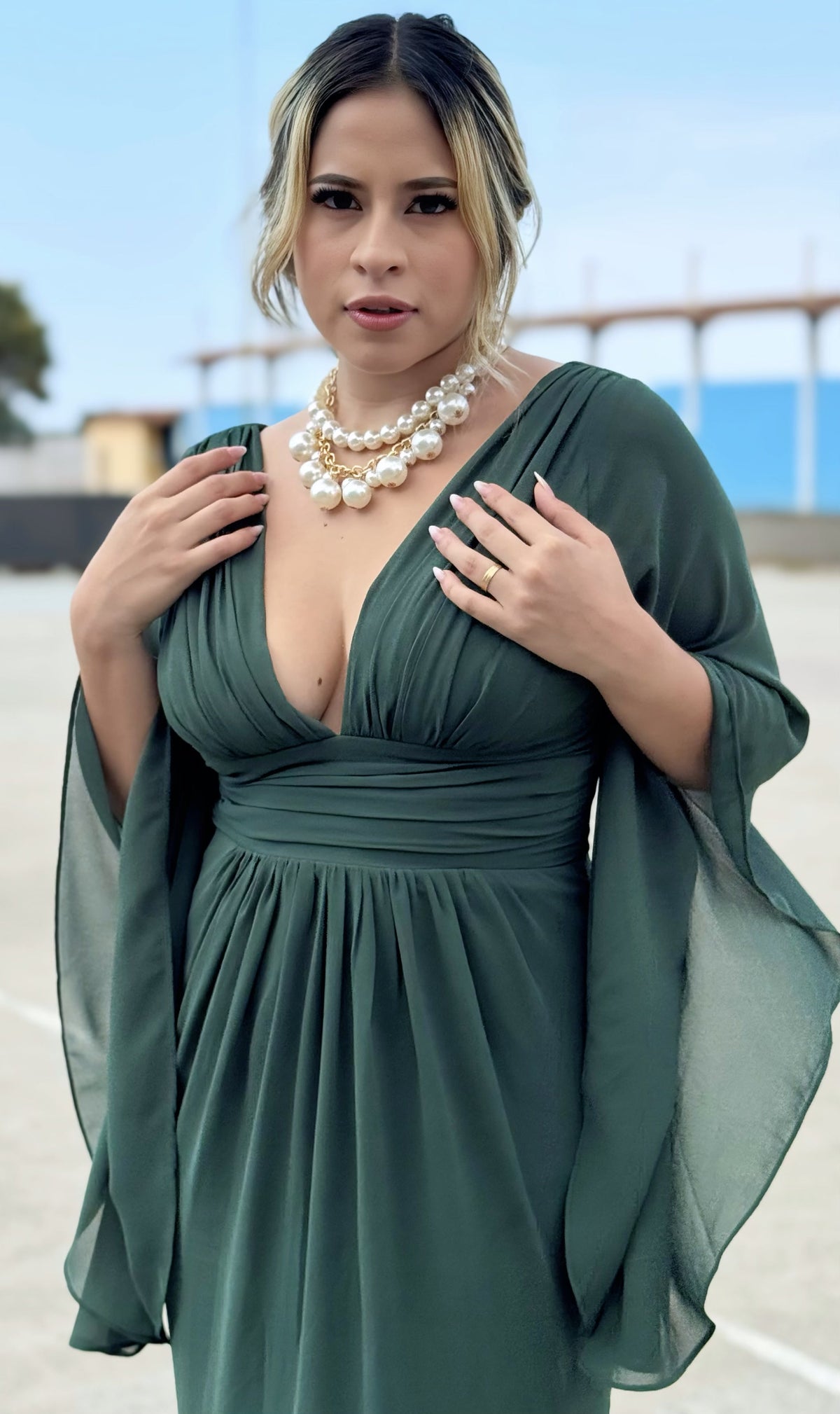 Vestido Largo Mangas Campana Verde