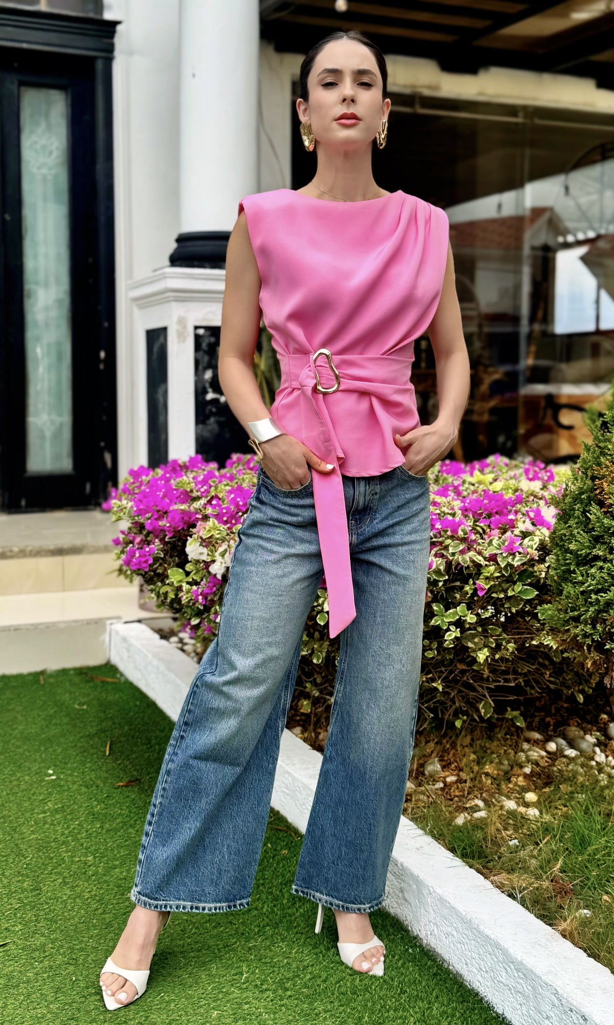Blusa Asimétrica con Cinturón Rosa