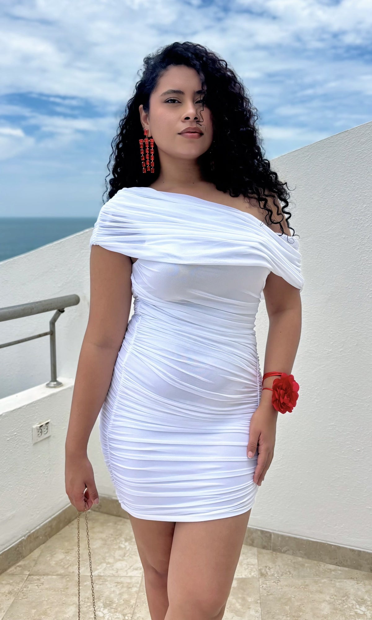 Vestido Corto Drapeado Fruncido Blanco
