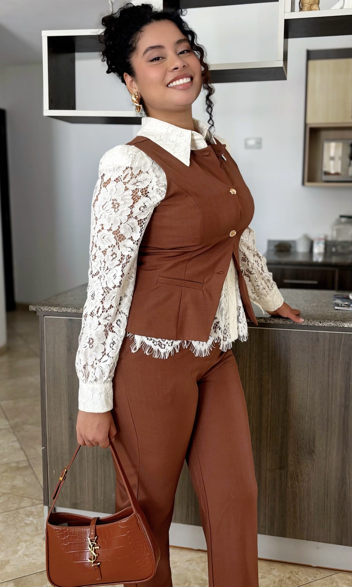 Conjunto Chaleco Pantalón Recto Café