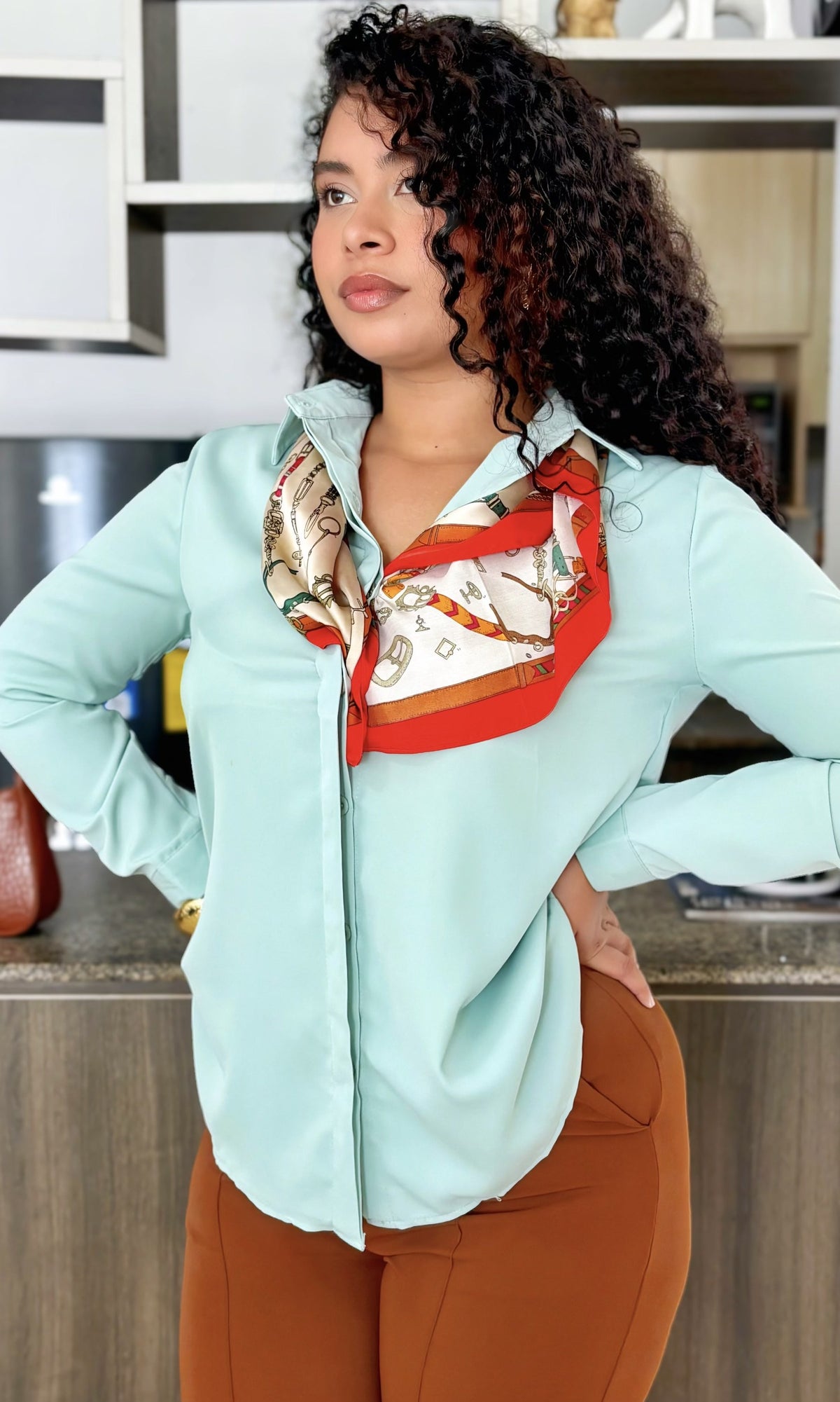 Camisa Fluida Botones Ocultos Menta