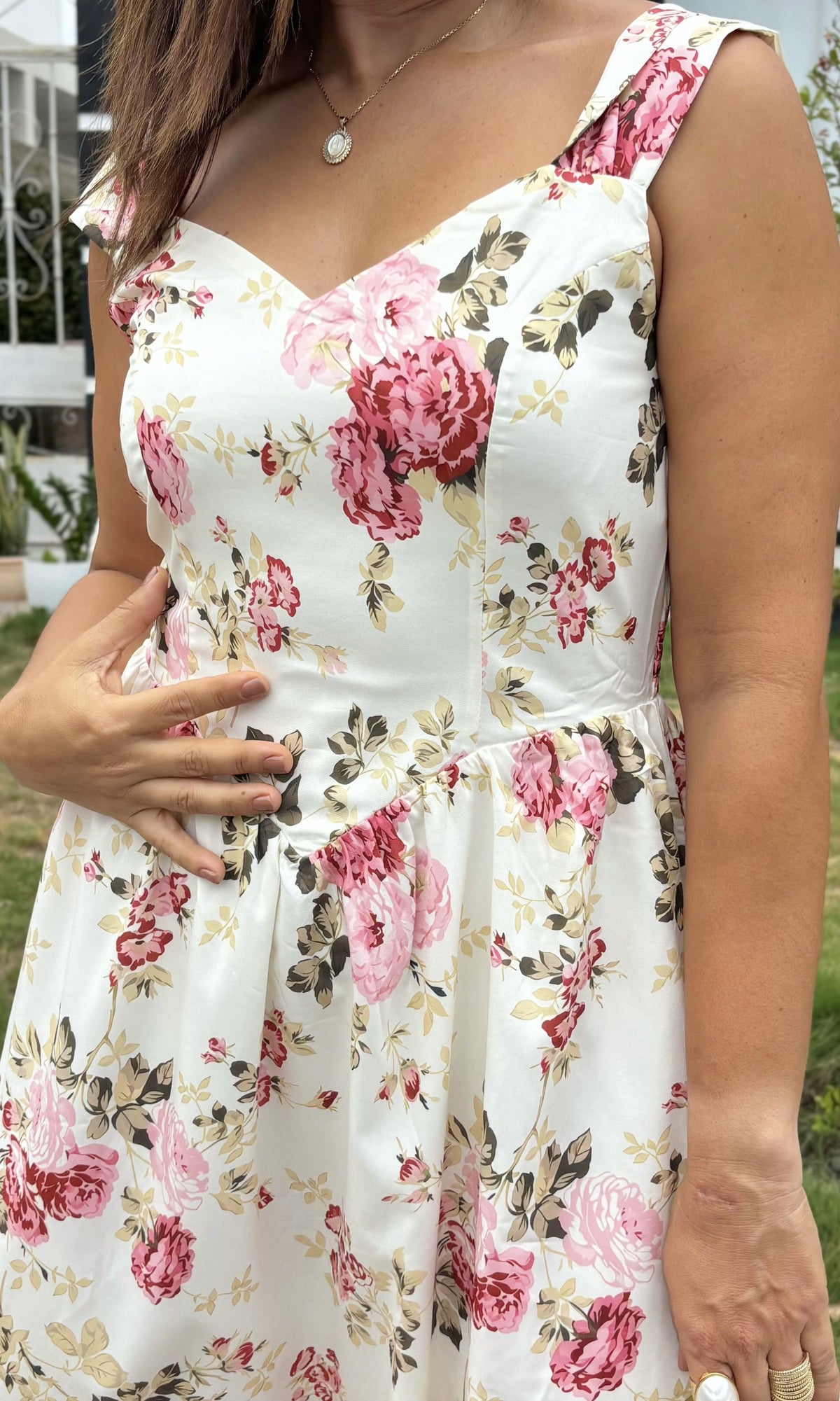 Vestido Midi Estampado Rosas Floral