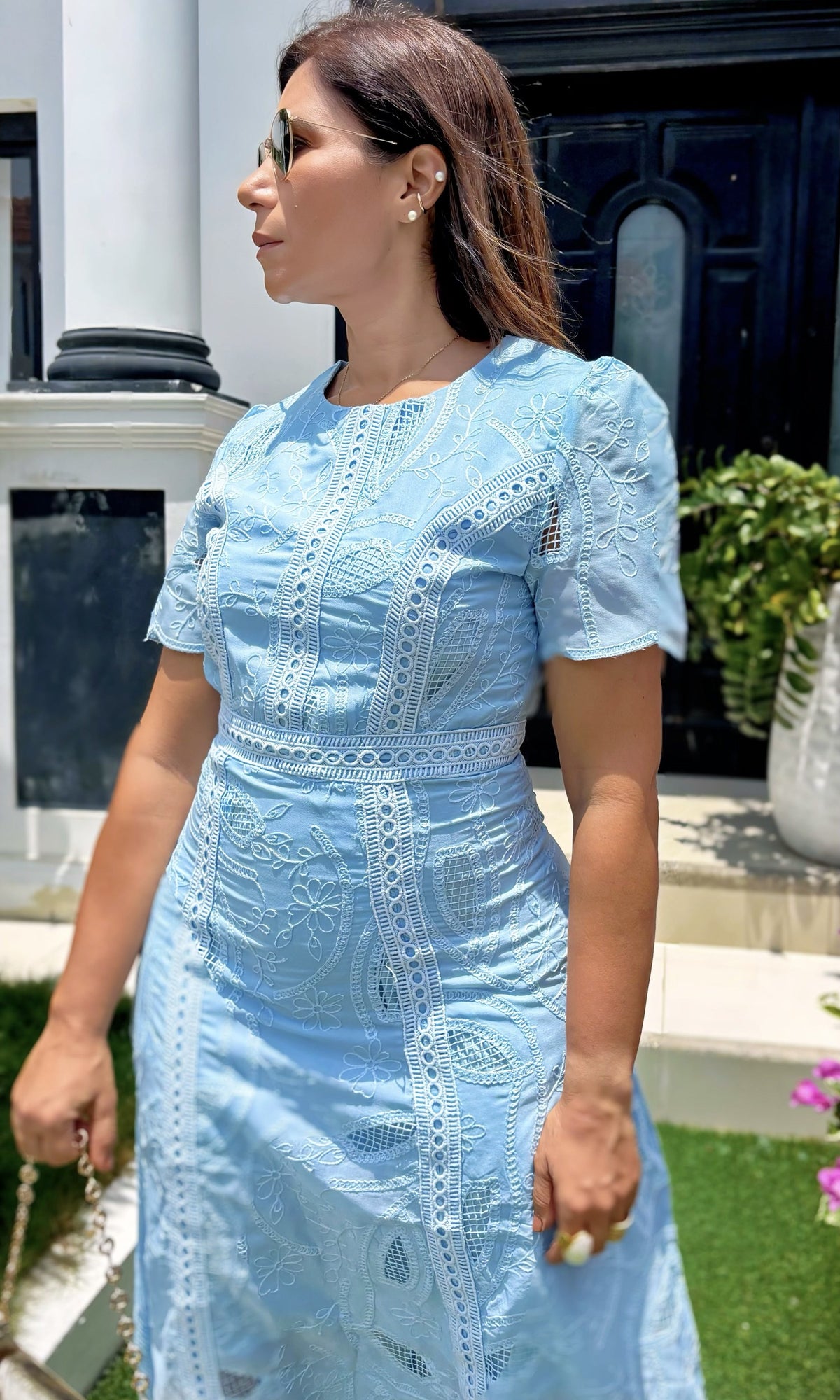 Vestido Midi Bordado Calado Celeste