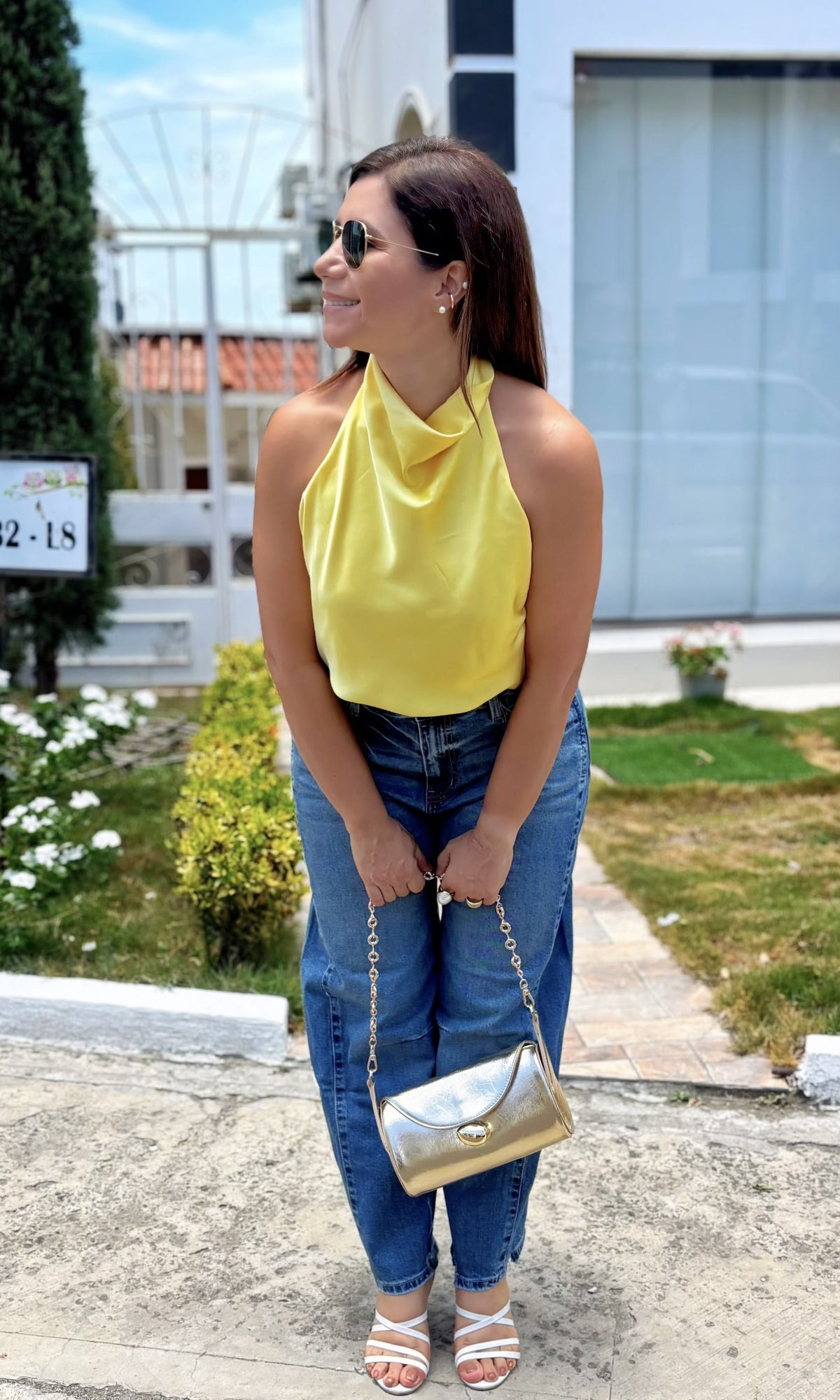 Blusa Halter Cuello Caído Amarillo