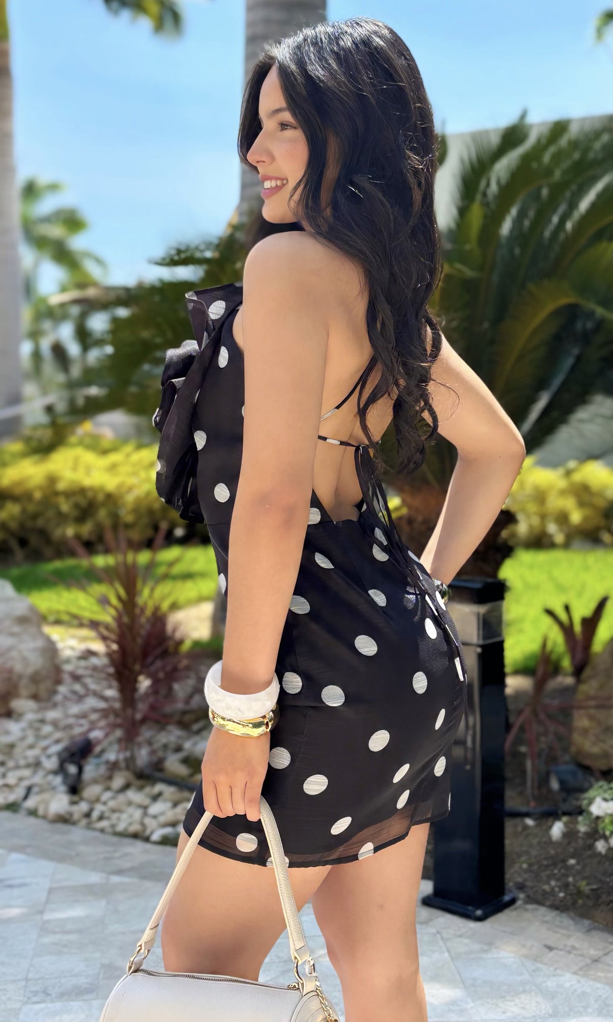 Vestido Lunares Flor Negro y blanco