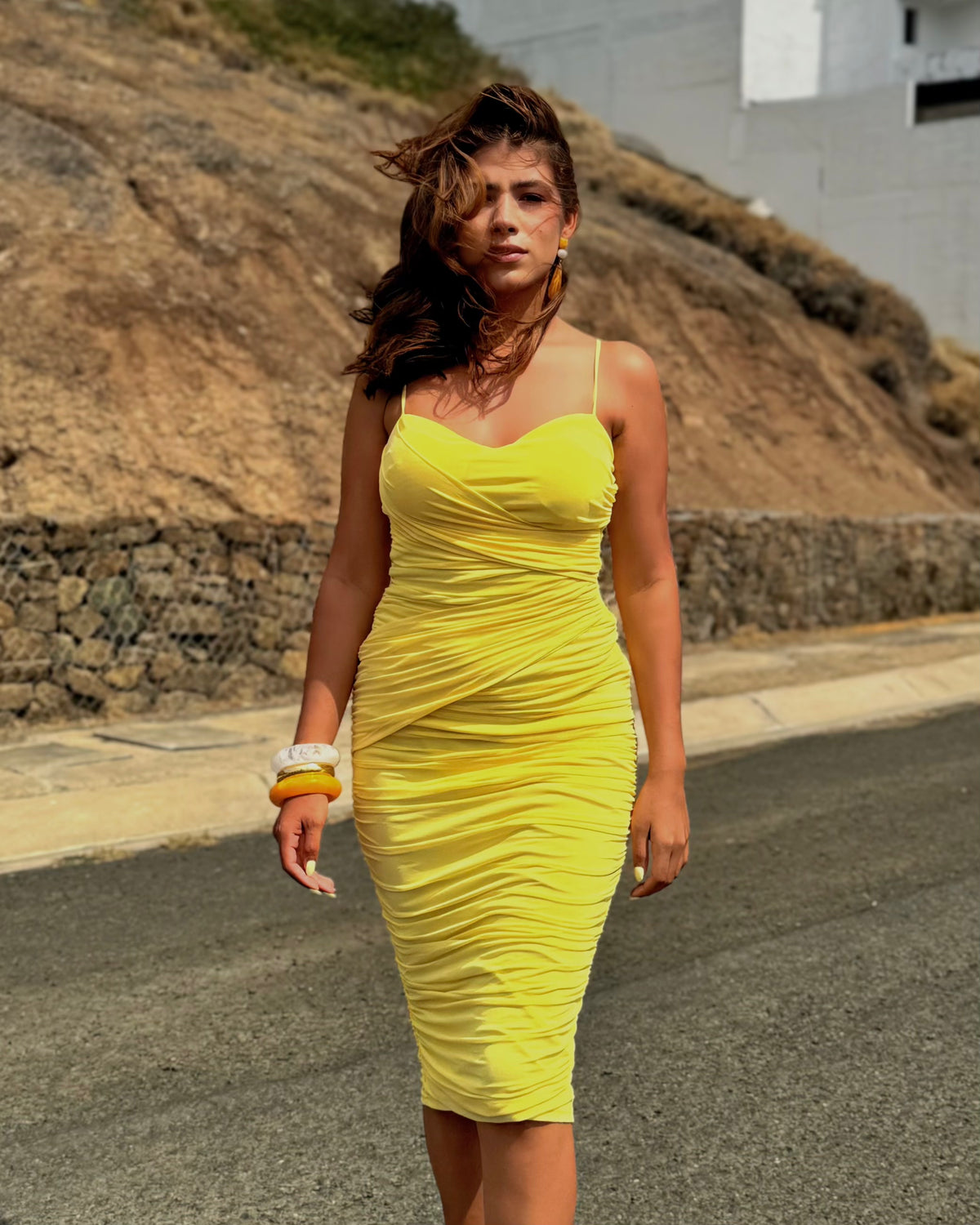 Vestido Midi Fruncido :: Amarillo