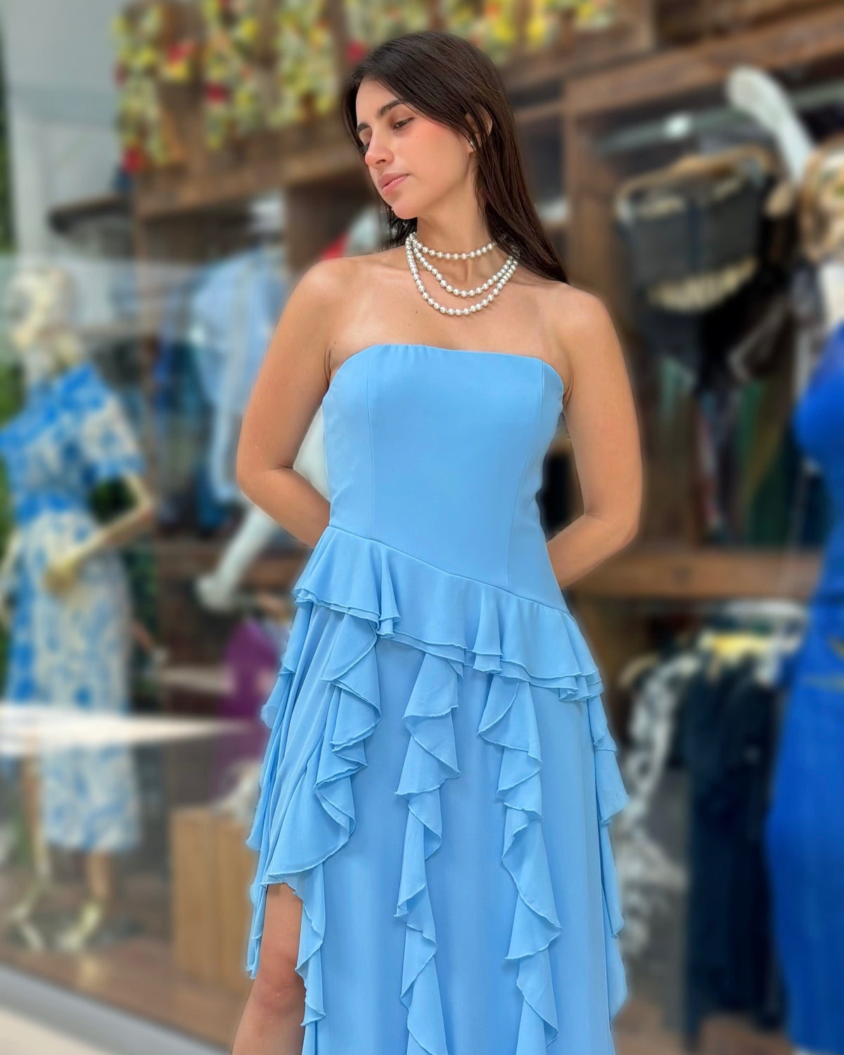 Vestido Strapless Volantes Celeste
