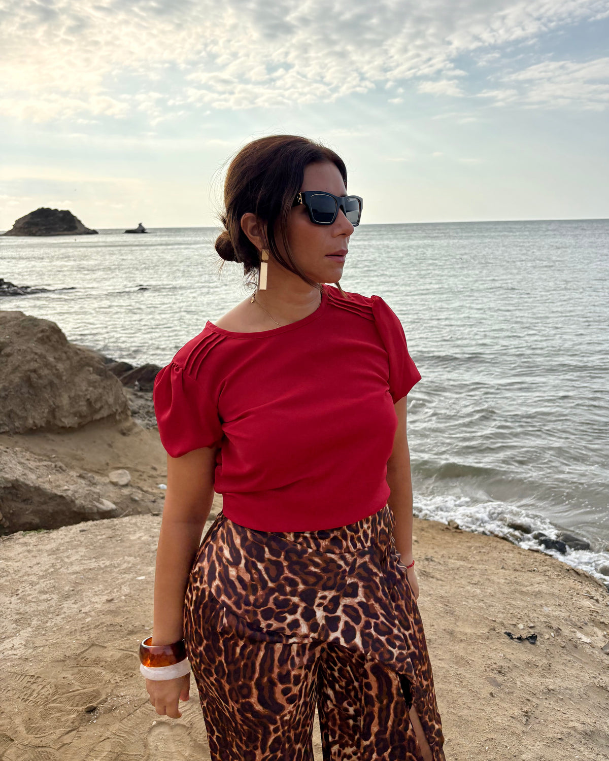 Blusa Manga Abullonada con Lorzas