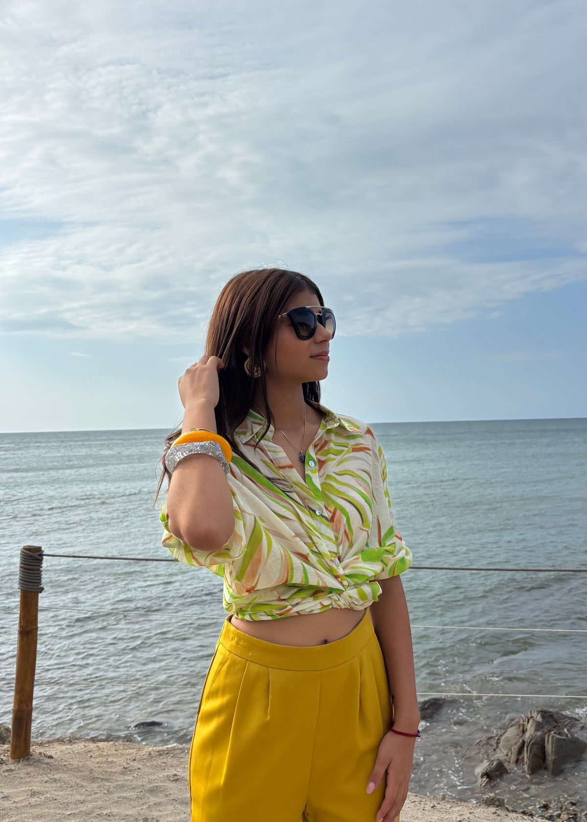 Blusa Oversized Hojas Tropicales