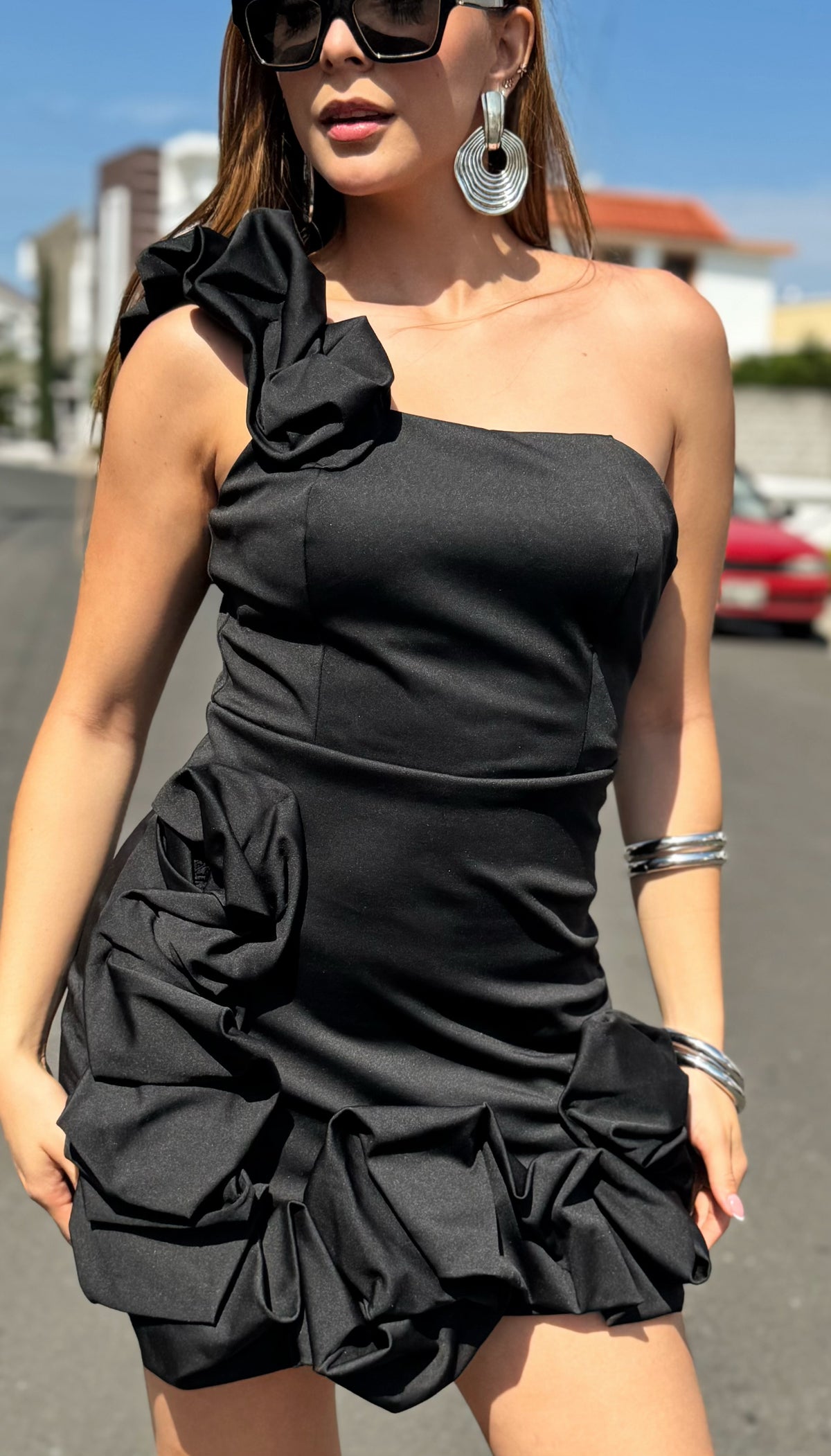Vestido Corto Un Hombro Rosas 3D