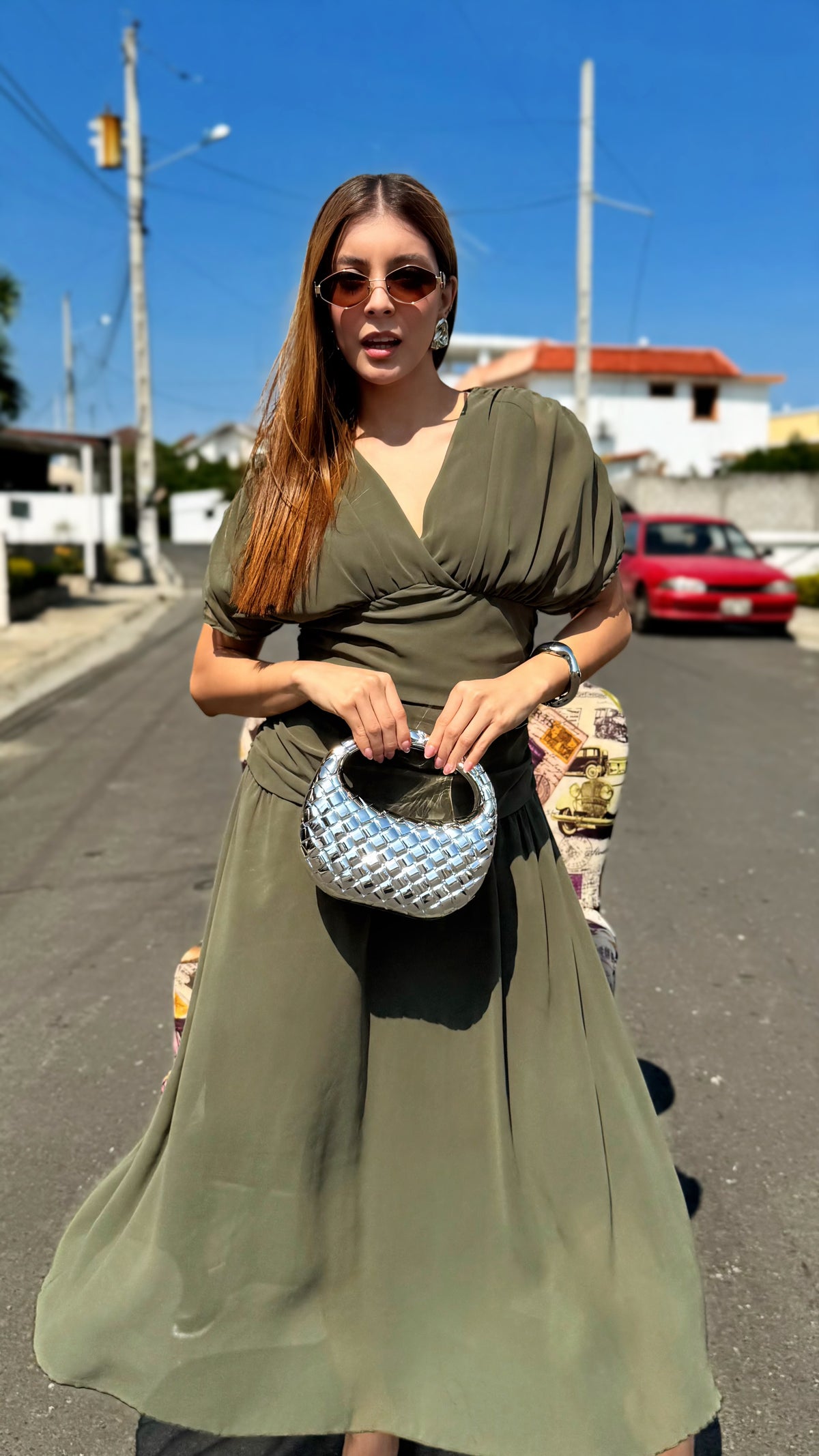 Vestido Largo Escote Cruzado Manga Abullonada